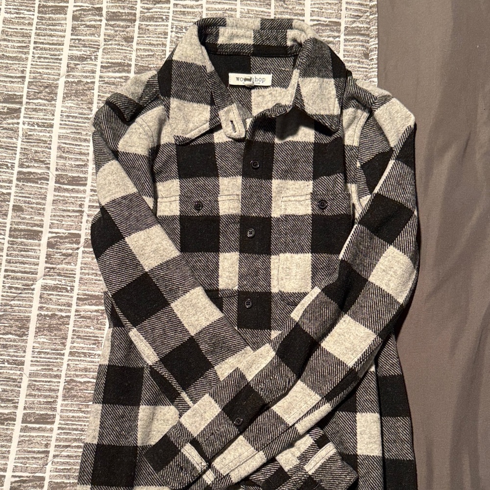 Topshop Black and White Plaid Button Down Flannel Shirt